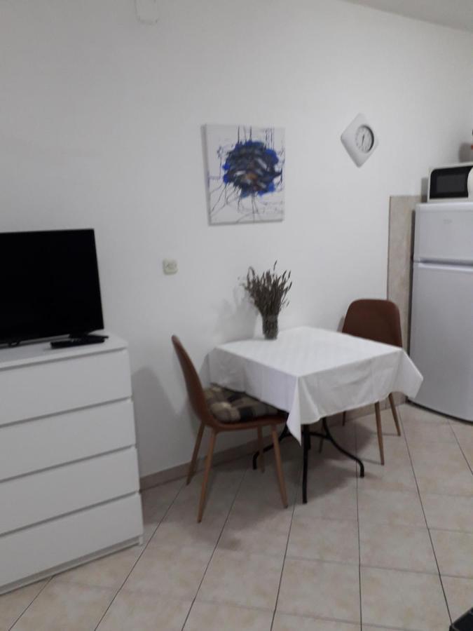 Apartments Maslina Lumbarda Exterior foto